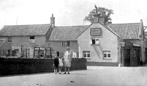 Briston Chequers pub