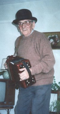 Walter Newstead with melodeon