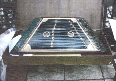 Vera Johnson's dulcimer.
